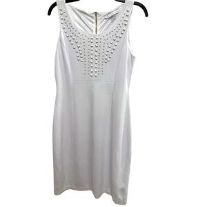 Peter Nygard White Sleeveless Dress with Embellishment